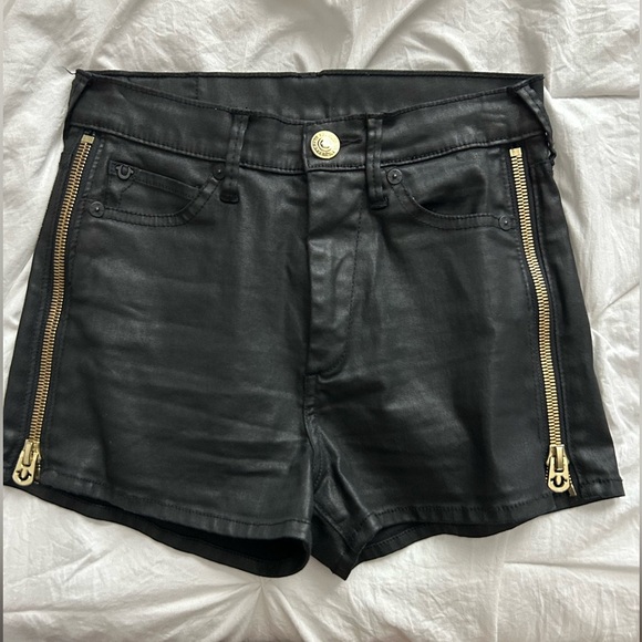 True Religion Black Faux Leather Shorts with Gold Accents Size 4 - Picture 1 of 7